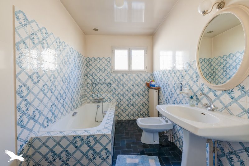 Vente Maison AUVERS SUR OISE - 8 pièces -240 m² - (95430)