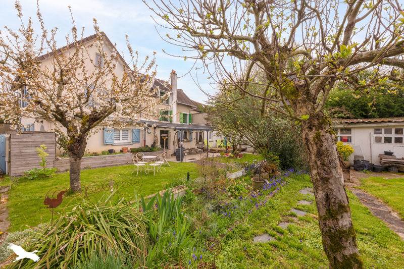 Vente Maison HEROUVILLE EN VEXIN - 7 pièces -173 m² - (95300)