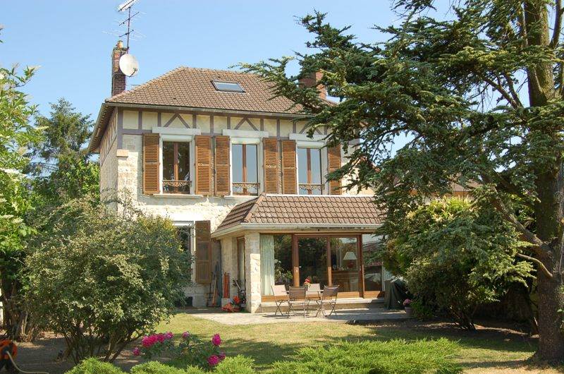 Vente Maison AUVERS SUR OISE - 6 pièces -182 m² - (95430)