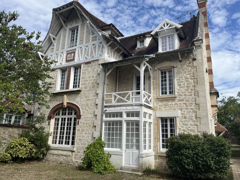 Vente Maison AUVERS SUR OISE 95430 9 pièces - 226 m²