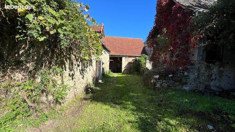 Vente Maison PEYRIGNAC - 2 pièces -69 m² - (24210)