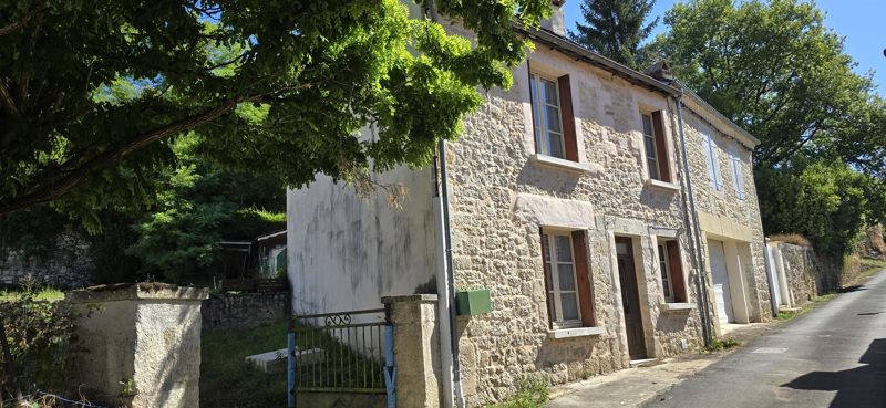 Vente Maison AZERAT - 4 pièces -77 m² - (24210)