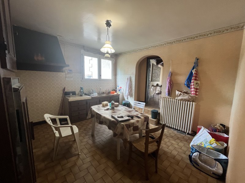 Vente Maison HAUTEFORT - 6 pièces -200 m² - (24390)