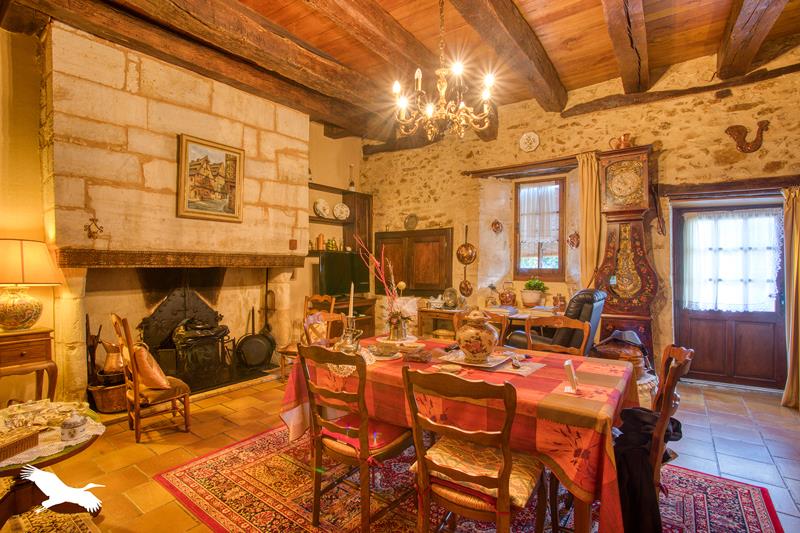 Vente Maison LIMEYRAT - 5 pièces -116 m² - (24210)