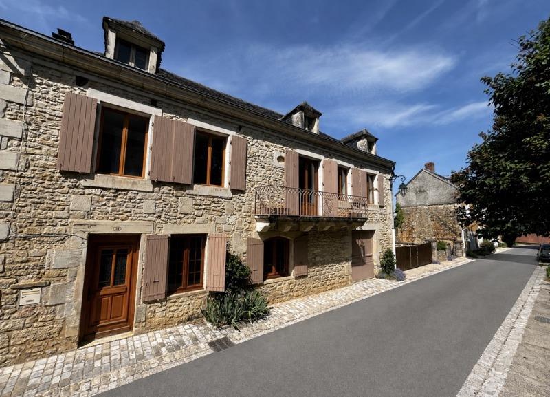 Vente Maison BEAUREGARD DE TERRASSON - 8 pièces -164 m² - (24120)