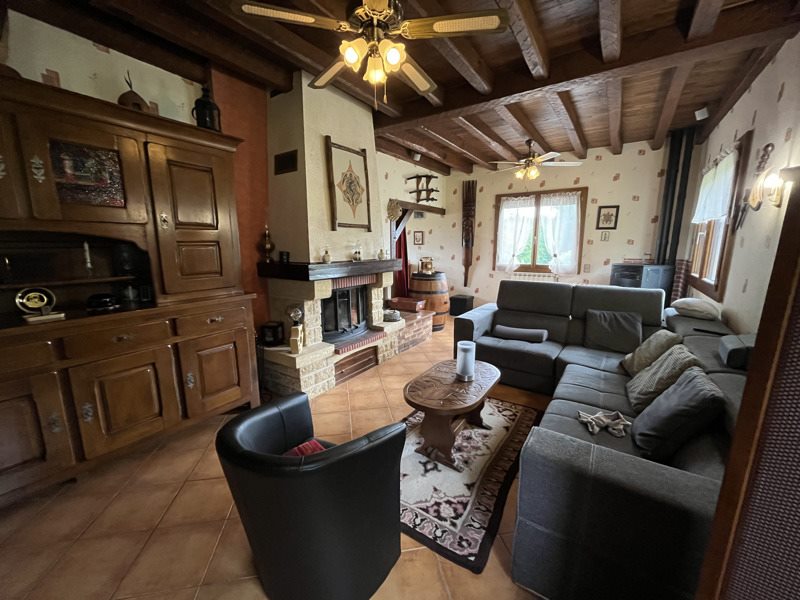 Vente Maison BOISSEUILH - 4 pièces -121 m² - (24390)