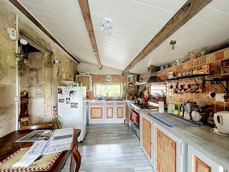 Vente Maison Le Lardin-Saint-Lazare - 4 pièces -159 m² - (24570)