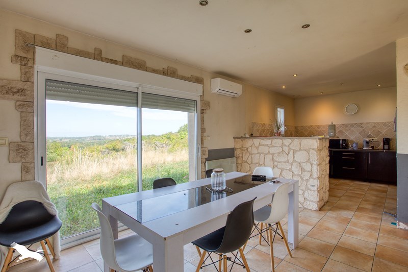 Vente Maison Châtres - 6 pièces -146 m² - (24120)
