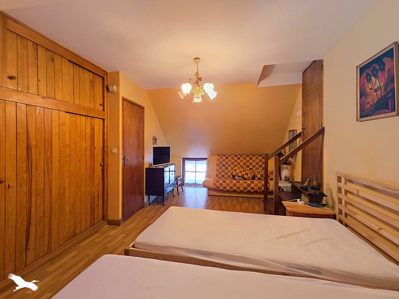 Vente Maison Hautefort - 6 pièces -102 m² - (24390)