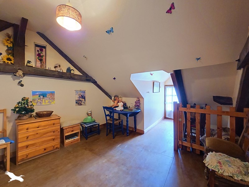 Vente Maison Hautefort - 6 pièces -102 m² - (24390)
