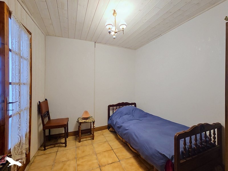 Vente Maison Hautefort - 6 pièces -102 m² - (24390)