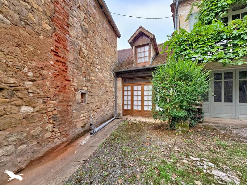 Maison 6 pièces 102 m² · à Hautefort · 102 m² · 85 699 €