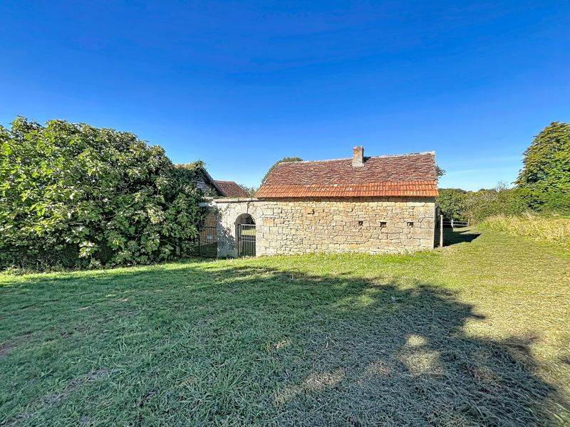 Vente Maison Granges-d'Ans 24390 5 pièces - 131 m²
