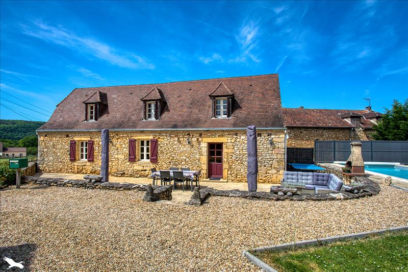 Vente Maison ST LEON SUR VEZERE - 8 pièces -196 m² - (24290)