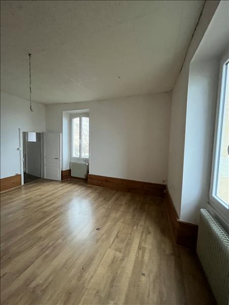 Vente Maison PLAZAC - 6 pièces -170 m² - (24580)
