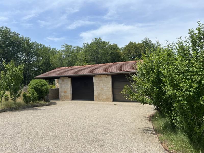Vente Maison SALIGNAC EYVIGUES - 5 pièces -134 m² - (24590)