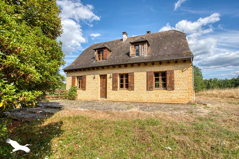 Vente Maison ST LEON SUR VEZERE - 5 pièces -140 m² - (24290)