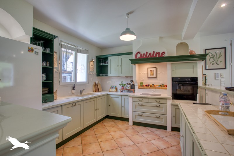 Vente Maison MONTIGNAC LASCAUX - 7 pièces -218 m² - (24290)