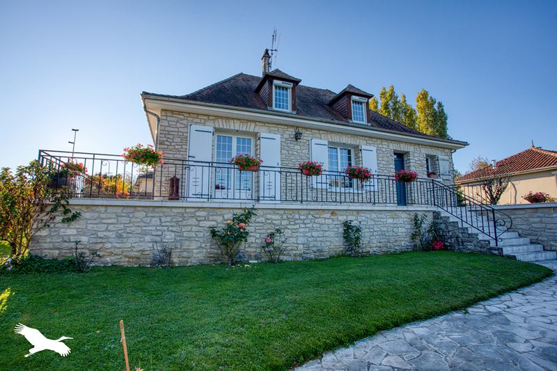 Vente Maison ROUFFIGNAC ST CERNIN DE REILHAC - 5 pièces -139 m² - (24580)