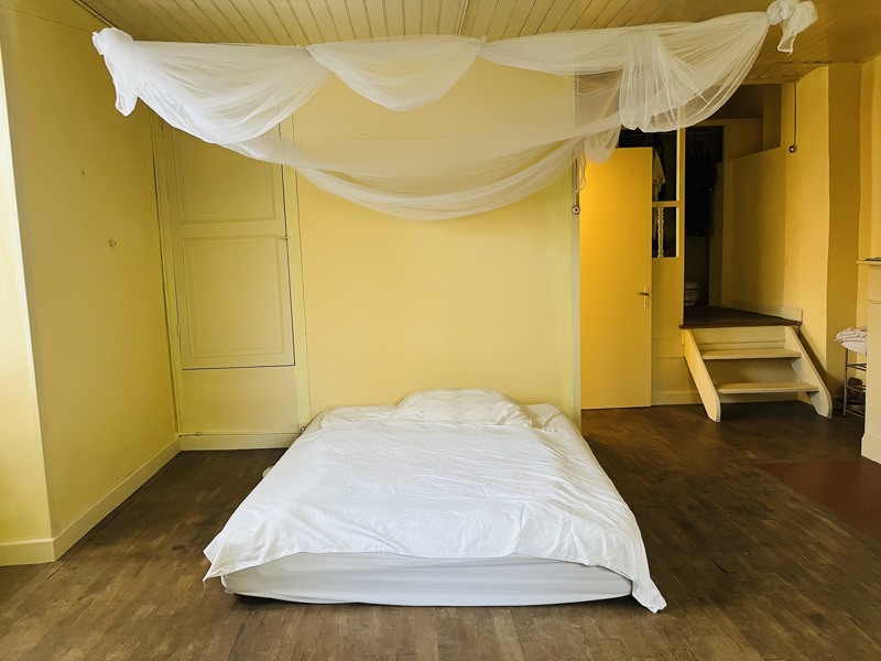 Vente Maison Saint-Léon-sur-Vézère - 5 pièces -92 m² - (24290)