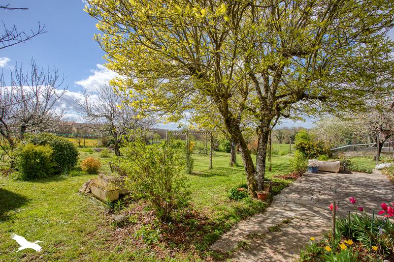 Vente Maison SALIGNAC EYVIGUES - 6 pièces -115 m² - (24590)