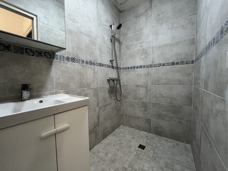 Vente Maison Montignac-Lascaux - 3 pièces -77 m² - (24290)