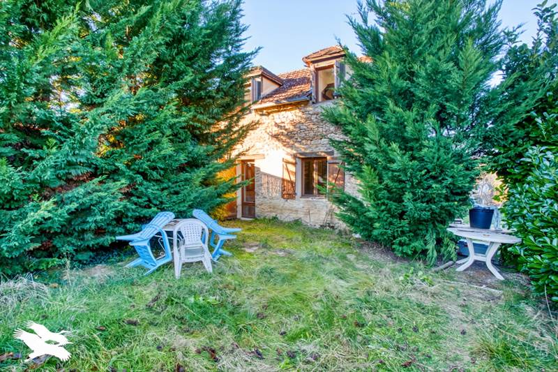 Maison 7 pièces 180 m² · à Saint-Léon-sur-Vézère · 180 m² · 176 714 €