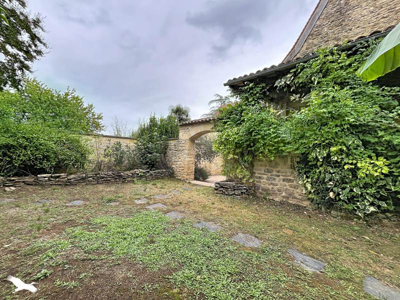 Vente Maison Saint-Geniès - 5 pièces -95 m² - (24590)
