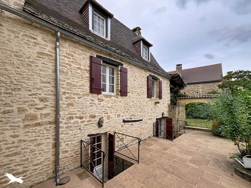 Vente Maison Saint-Geniès - 5 pièces -95 m² - (24590)