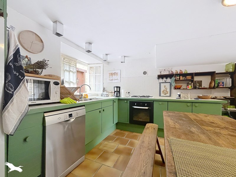 Vente Maison Saint-Geniès - 5 pièces -95 m² - (24590)