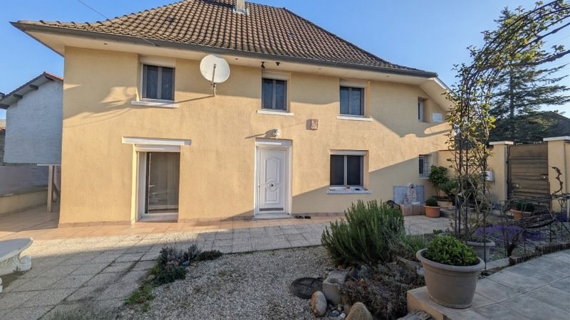 Vente Maison LES ABRETS EN DAUPHINE - 5 pièces -184 m² - (38490)