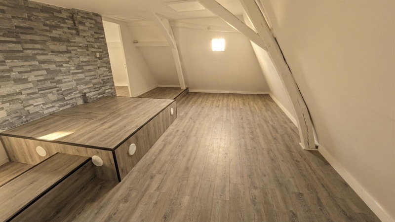 Vente Maison LES ABRETS EN DAUPHINE - 5 pièces -184 m² - (38490)