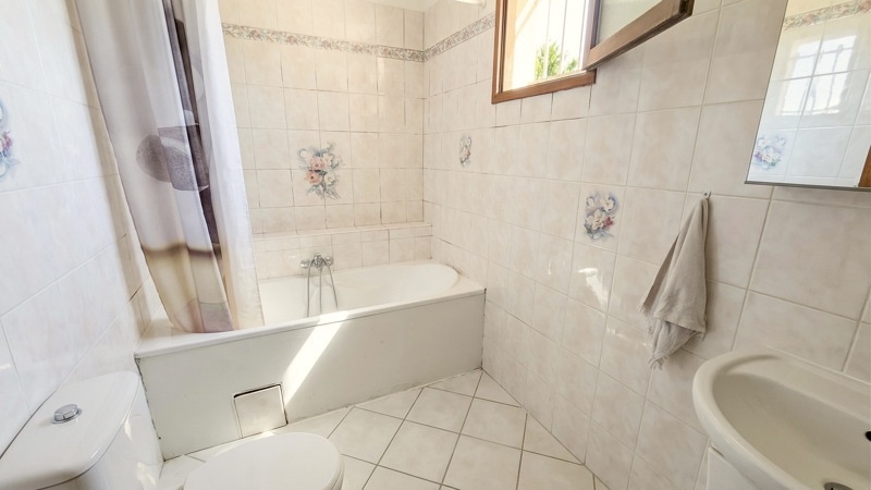 Vente Maison LA TOUR DU PIN - 4 pièces -88 m² - (38110)