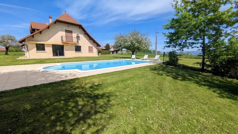 Vente Maison LES ABRETS EN DAUPHINE - 6 pièces -200 m² - (38490)