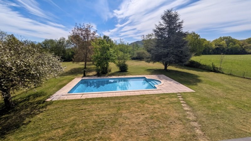 Vente Maison LES ABRETS EN DAUPHINE - 6 pièces -200 m² - (38490)
