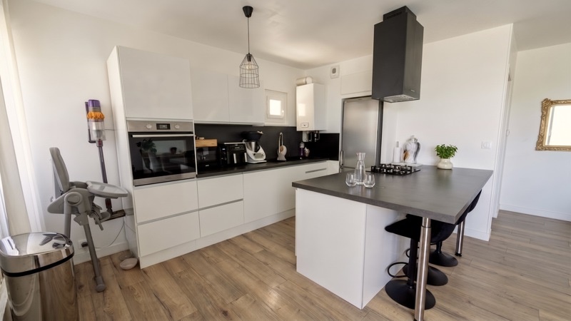 Vente Appartement LA TOUR DU PIN - 4 pièces -75 m² - (38110)