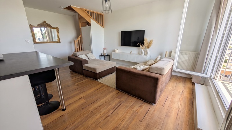 Vente Appartement LA TOUR DU PIN - 4 pièces -75 m² - (38110)