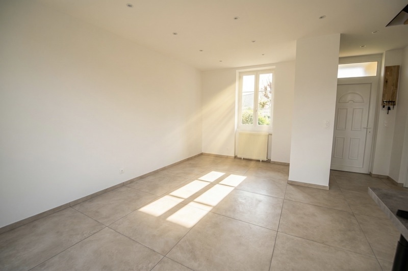 Vente Maison LA TOUR DU PIN - 3 pièces -90 m² - (38110)