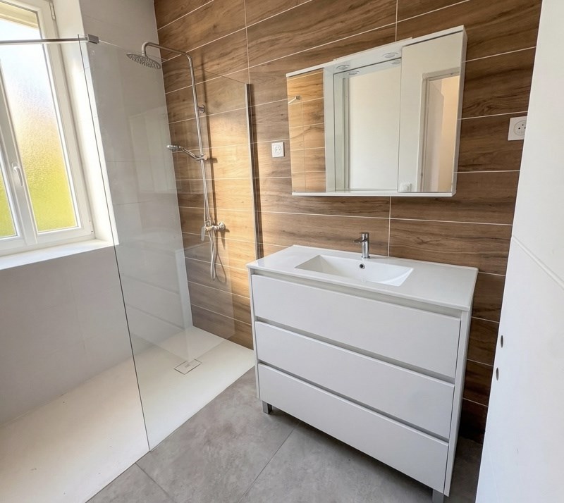 Vente Maison LA TOUR DU PIN - 3 pièces -90 m² - (38110)