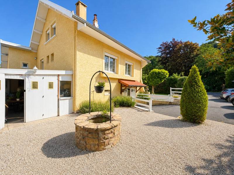 Vente Maison MAUBEC - 5 pièces -91 m² - (38300)