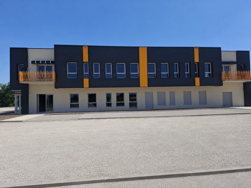 Vente Local commercial TIGNIEU JAMEYZIEU - - 1 900 m² - (38230)
