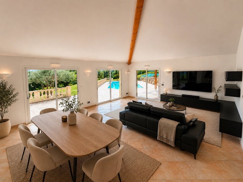 Vente Maison VOUREY - 5 pièces -214 m² - (38210)