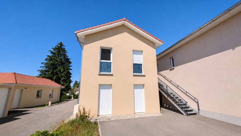 Vente Appartement LES ABRETS EN DAUPHINE - 4 pièces -90 m² - (38490)