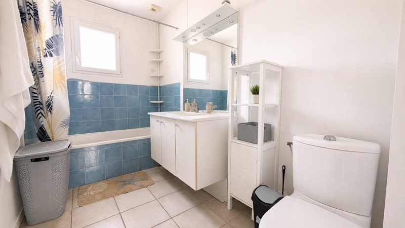 Vente Maison ST JEAN D AVELANNE - 5 pièces -94 m² - (38480)