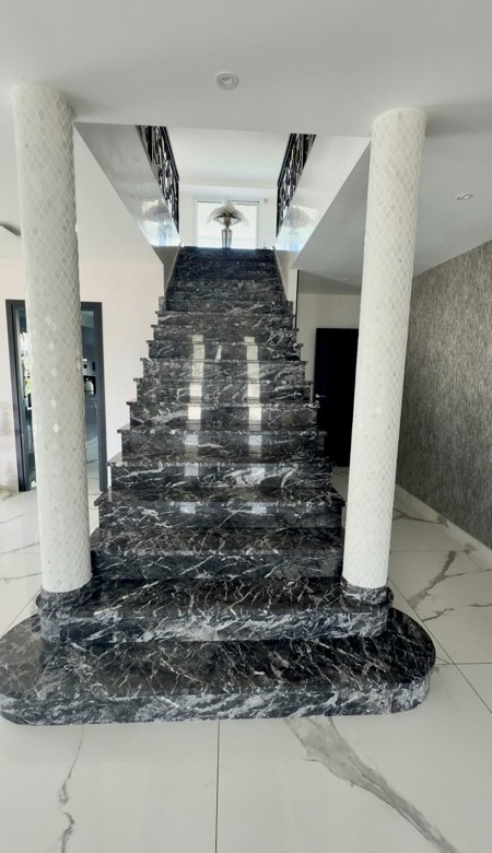 Vente Maison CHAMBERY - 7 pièces -275 m² - (73000)