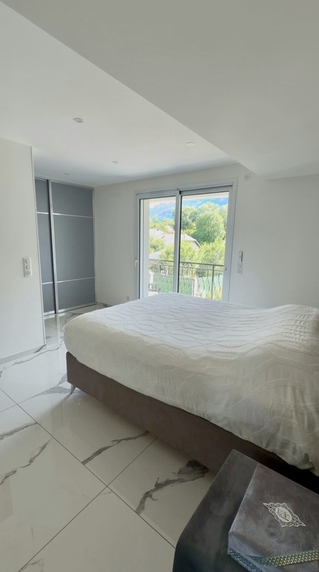 Vente Maison CHAMBERY - 7 pièces -275 m² - (73000)