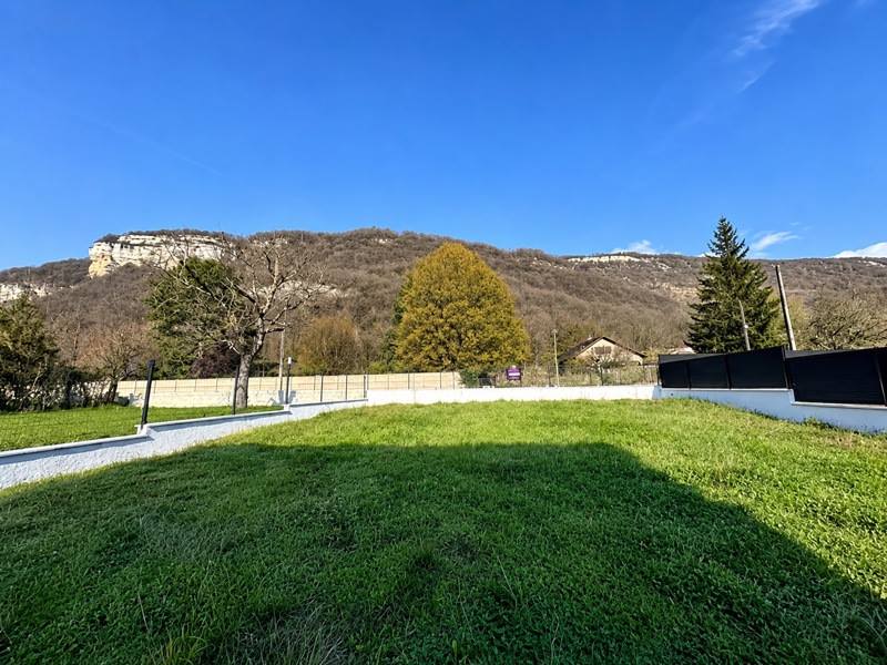 Vente Maison MONTAGNIEU - 6 pièces -105 m² - (01470)