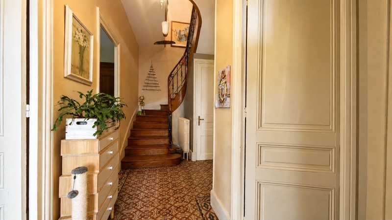 Vente Maison LA TOUR DU PIN - 5 pièces -147 m² - (38110)