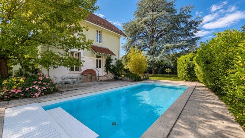 Vente Maison LA TOUR DU PIN - 5 pièces -147 m² - (38110)