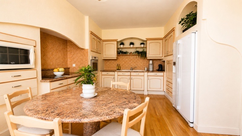 Vente Maison LA TOUR DU PIN - 5 pièces -147 m² - (38110)